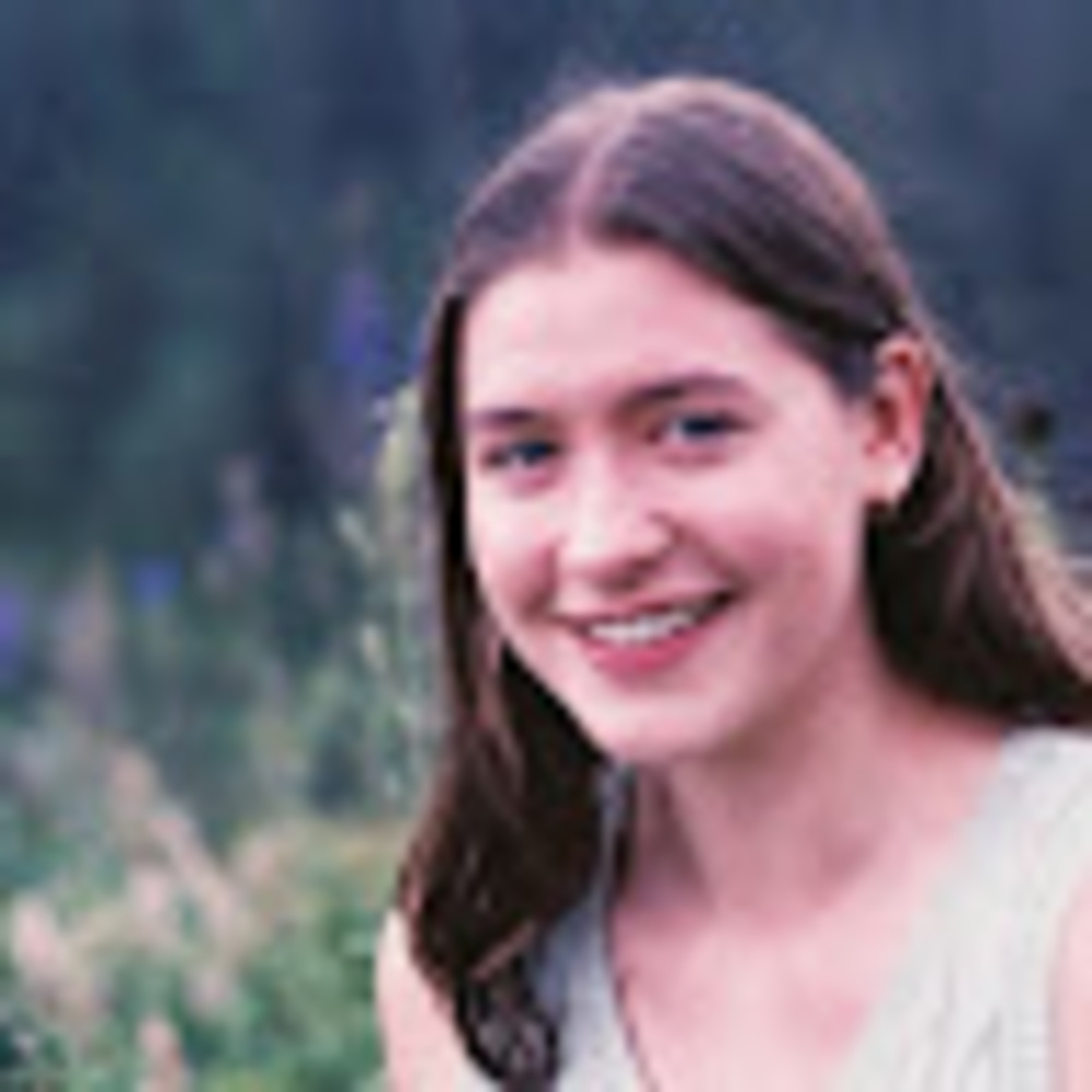 Meet your Posher, Elise